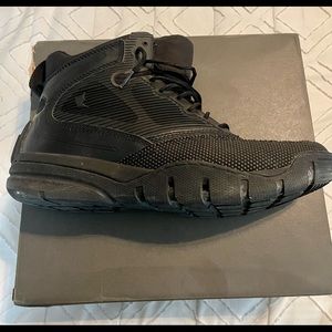 Lalo Tactical Shadow Amphibious. Used twice, almost in brand new condition.